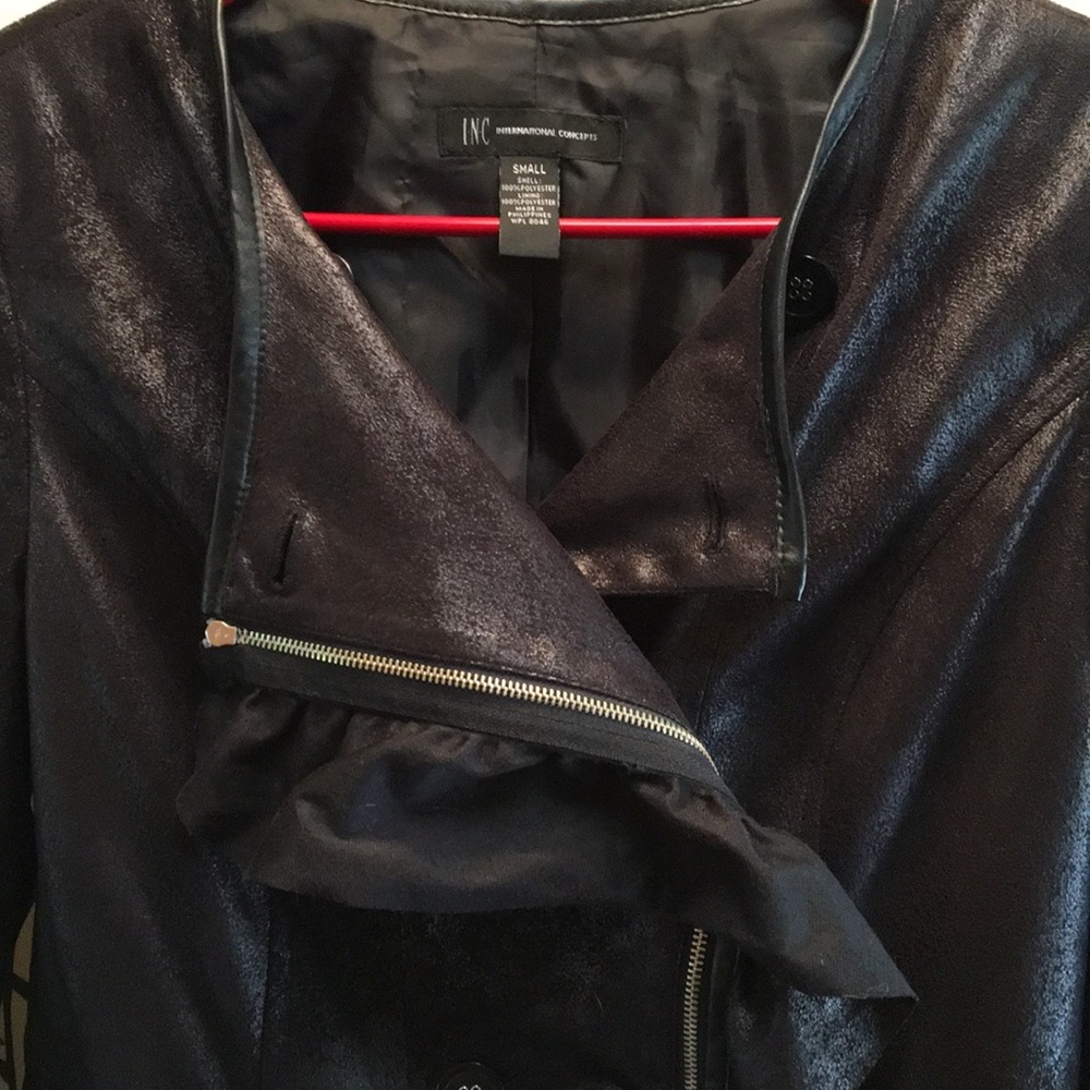 Ruffled black jacket - Picture 7 of 7